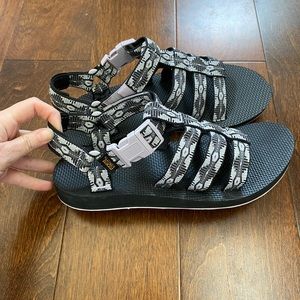 Teva Womans Original Dorado Sandals New Black Aztec Buckle Size 8 1/2